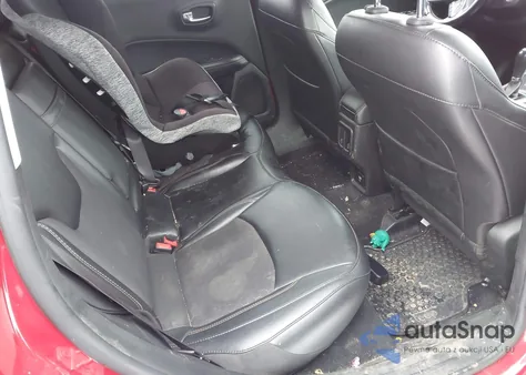 2020 Jeep Compass Latitude 4X4 из США, поврежденный, VIN 3C4NJDBB9LT101232